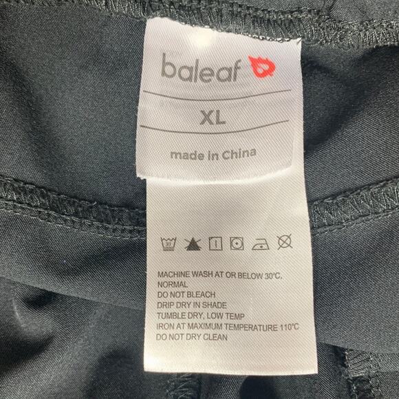 Baleaf Womens XL PolySpandex Adjustable Waist Black Sports Shorts W Pockets - Picture 3 of 3